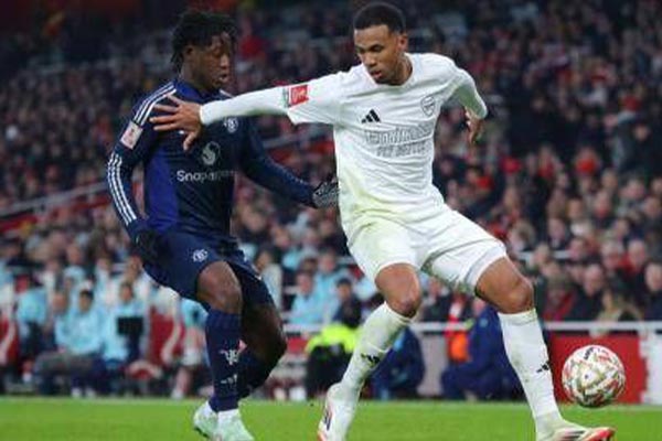 แมนเชสเตอร์ ยูไนเต็ด ดวลจุดโทษชนะ อาร์เซนอล 5-3 ผ่านเข้ารอบเอฟเอ คัพ