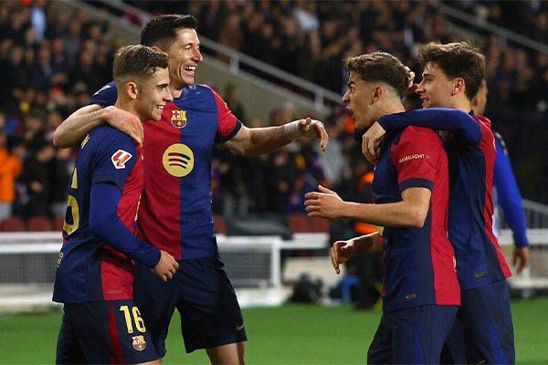 บาร์เซโลน่า เปิดบ้านถล่ม โอซาซูน่า 3-0 ในศึก ลาลีกา สเปน